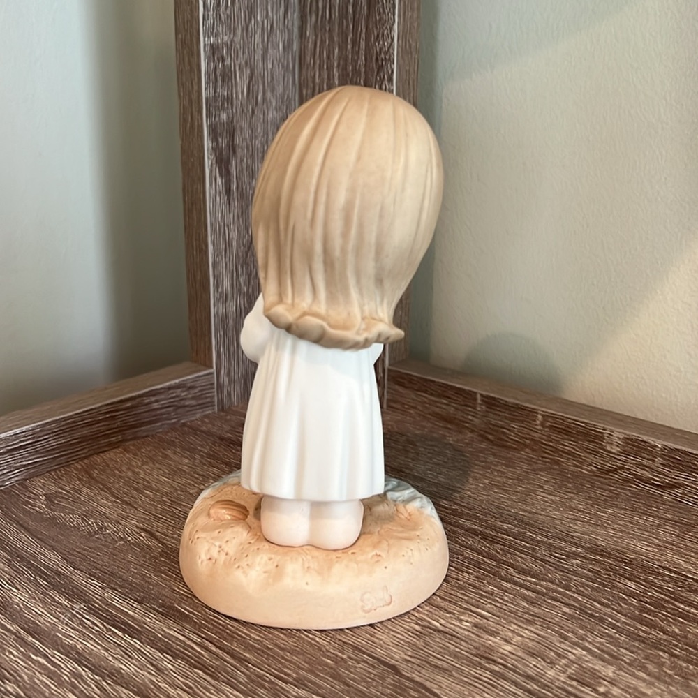 Precious Moments The Pearl of Great Price figurine - Picture 2 of 6